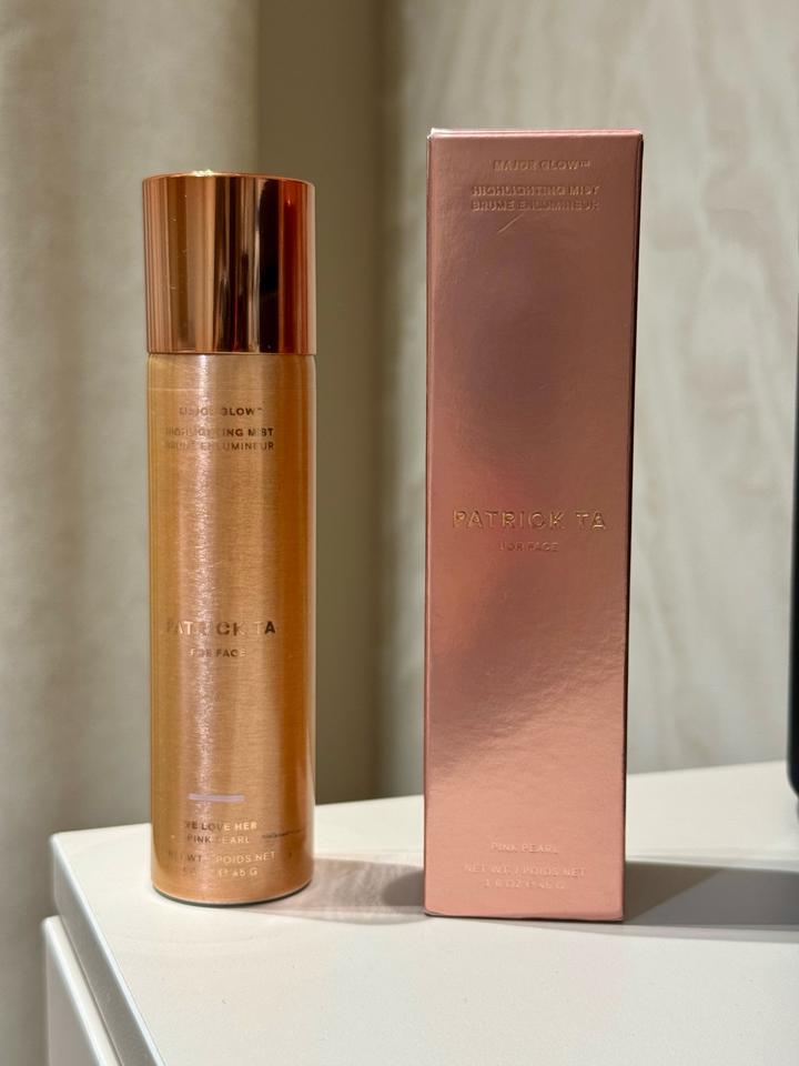 Хайлайтер-спрей Patrick Ta Major Glow Highlighting Mist