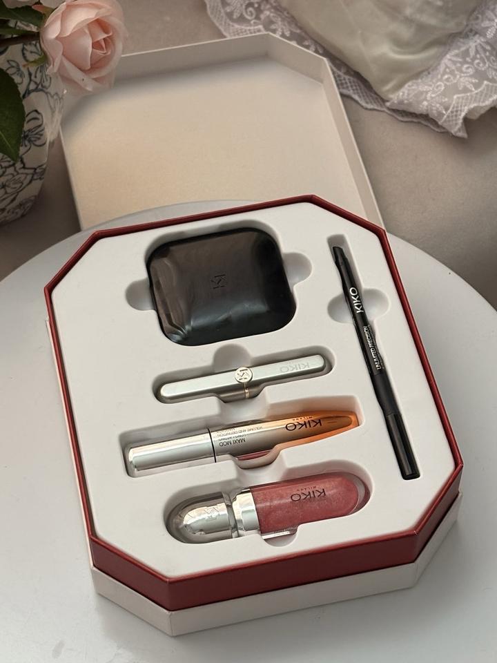 KIKO Milano Набор декоративной косметики