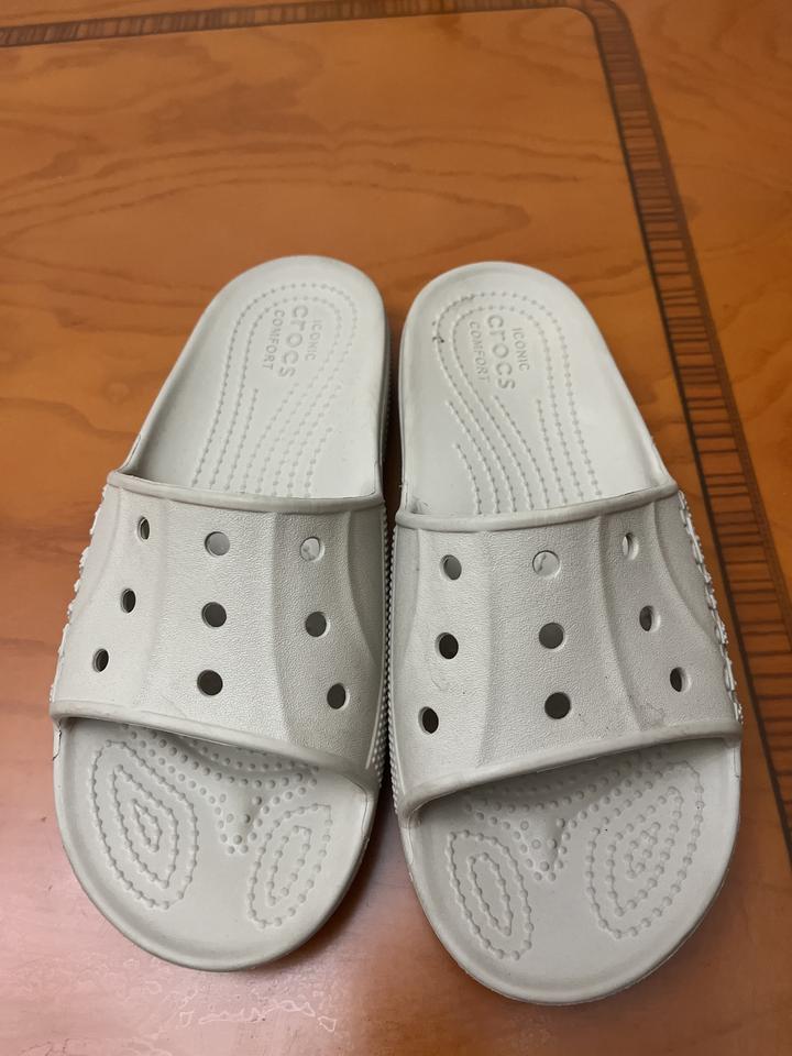 Шлепанцы Crocs