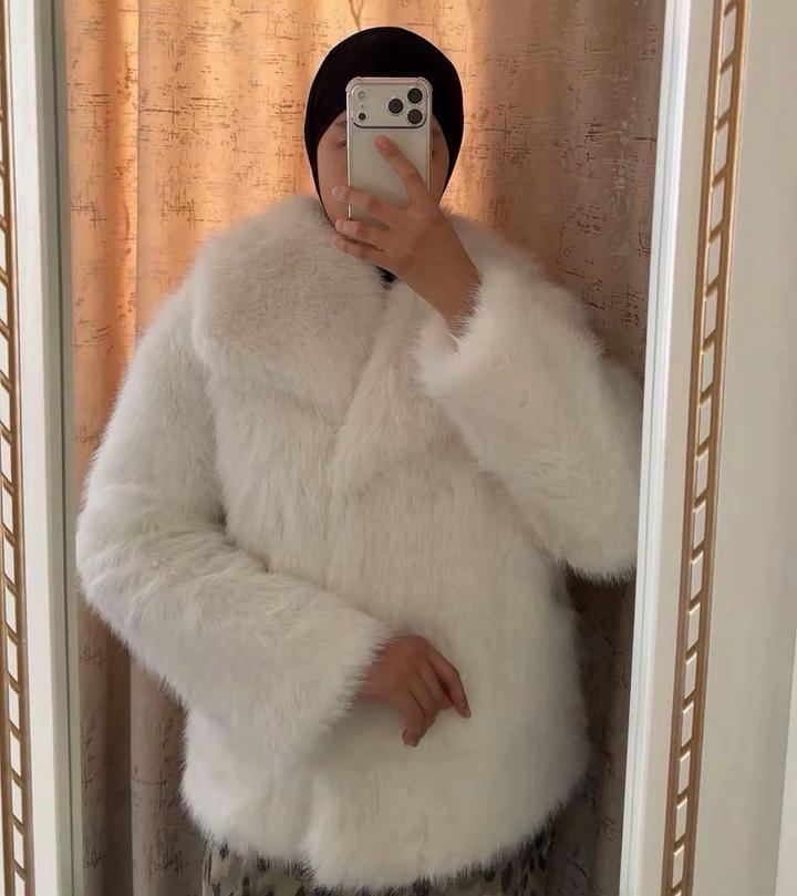 Шуба из искусственного меха