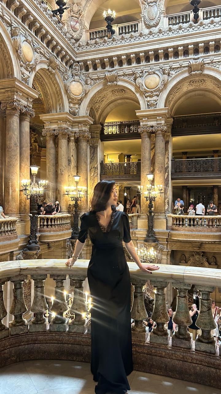 COCO wear Черное вечернее платье с кружевными вставками