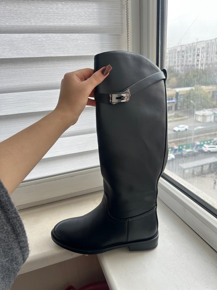 Женские сапоги