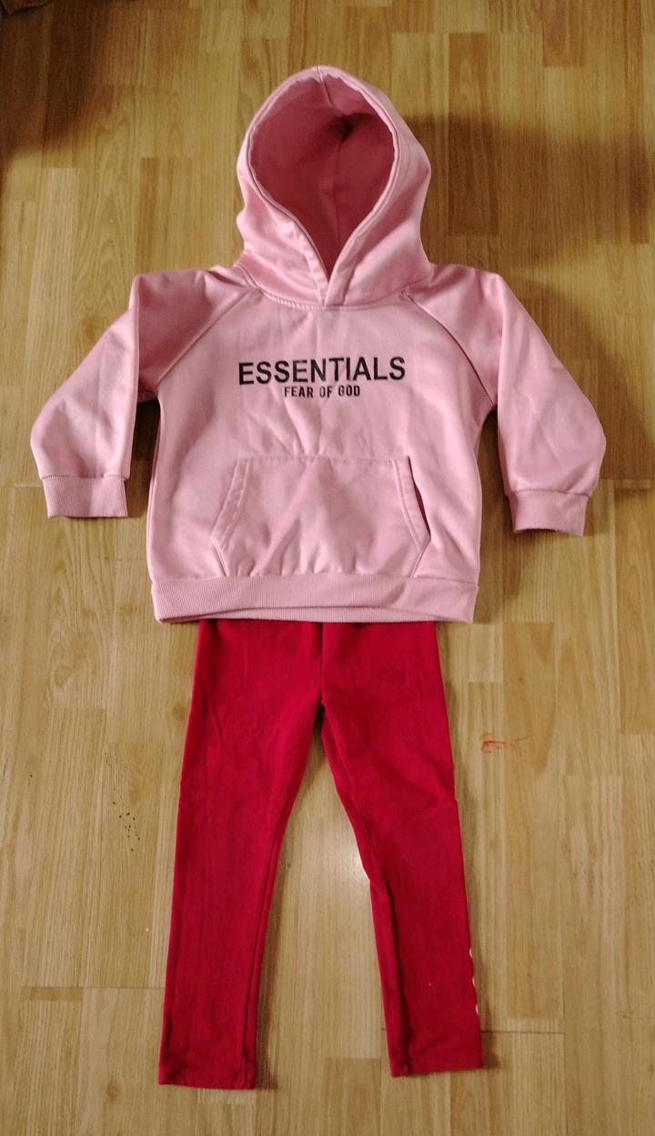 ESSENTIALS Комплект на флисе США