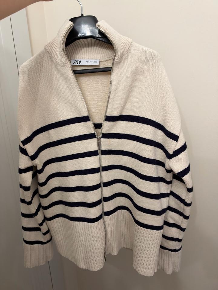 Кардиган на молнии ZARA