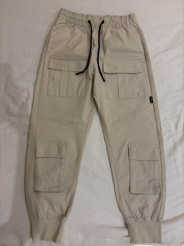 Брюки карго Bershka
