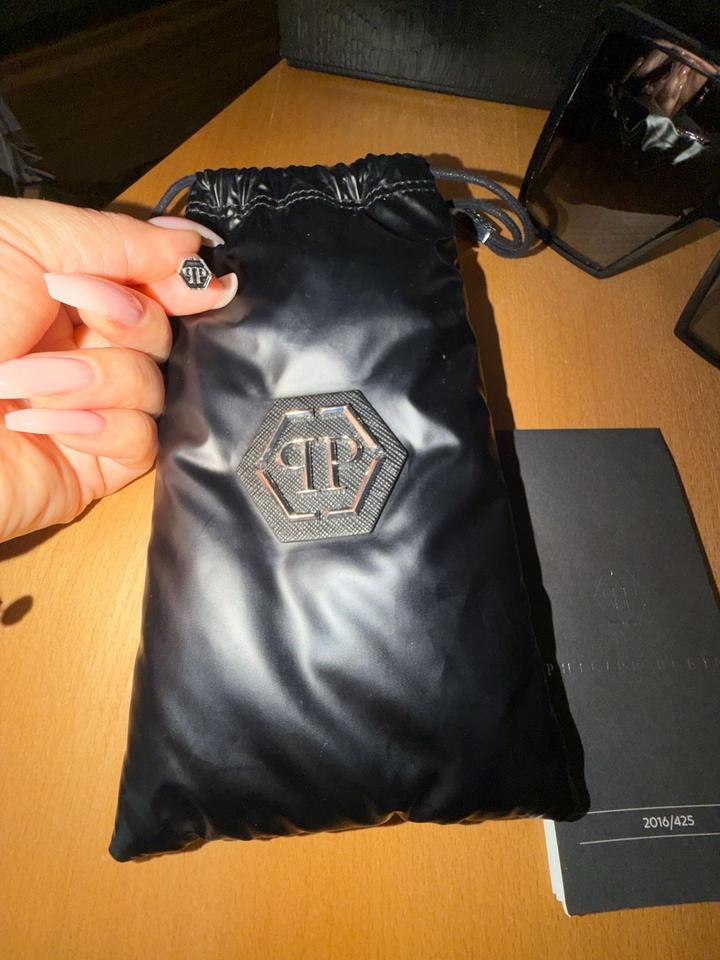Солнцезащитные очки Philipp Plein