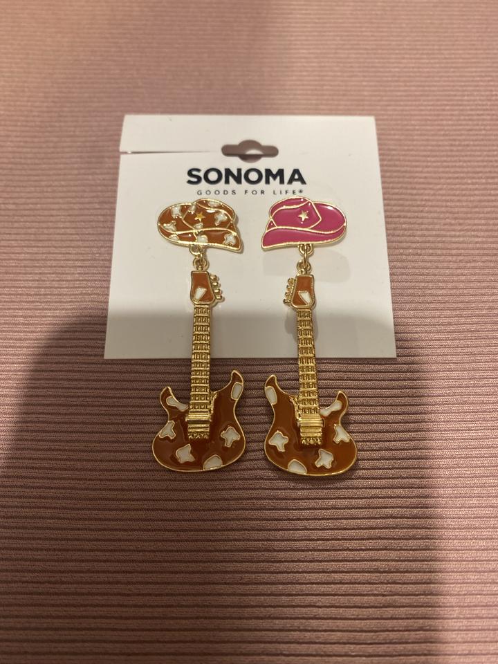 Серьги SONOMA с подвесками в виде гитар и ковбойских шляп
