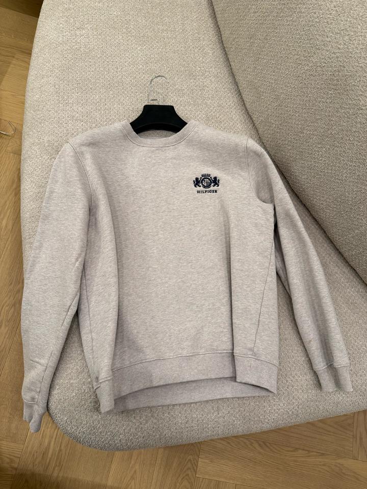 Свитшот Tommy Hilfiger