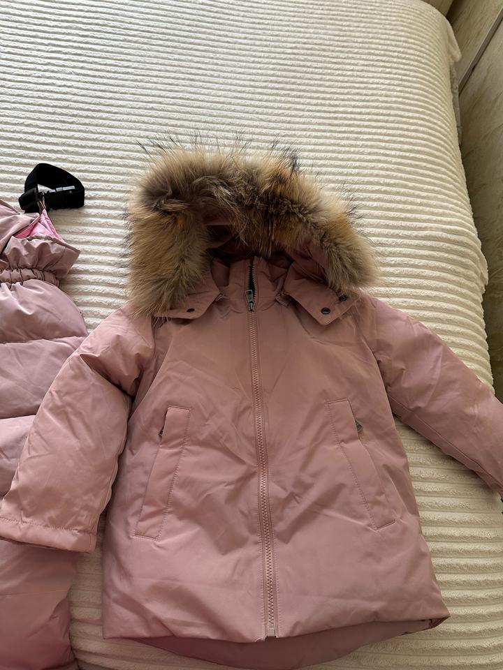 Зимний комбинезон Moncler