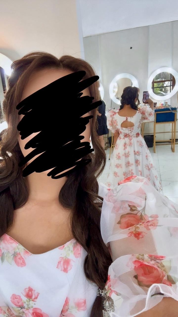 Платье миди с цветочным принтом и пышными рукавами