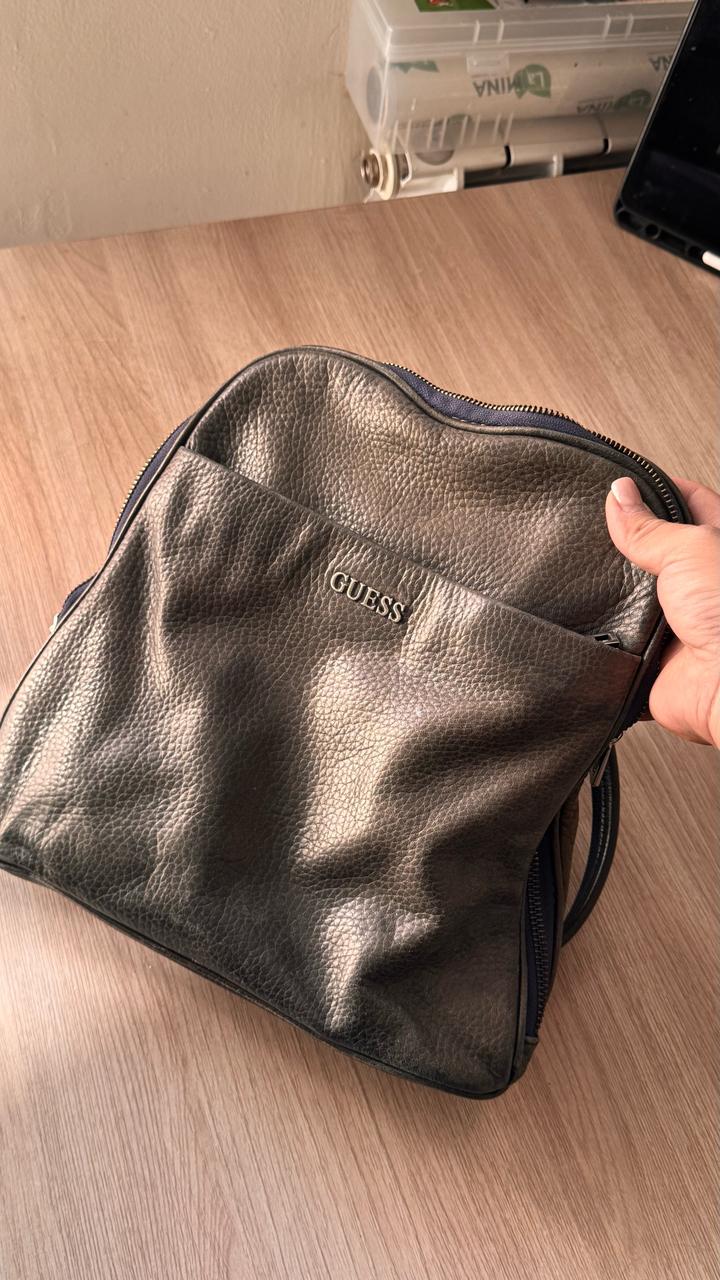 Рюкзак Guess