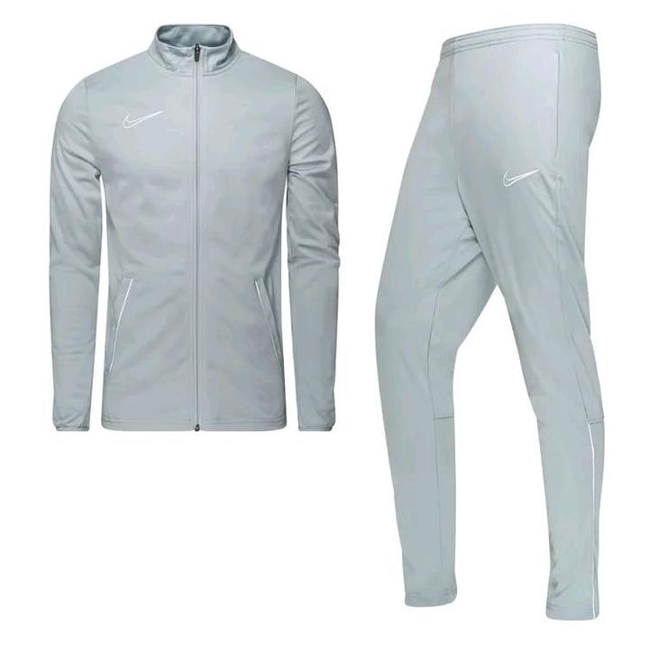 Спортивка Nike олимпийка