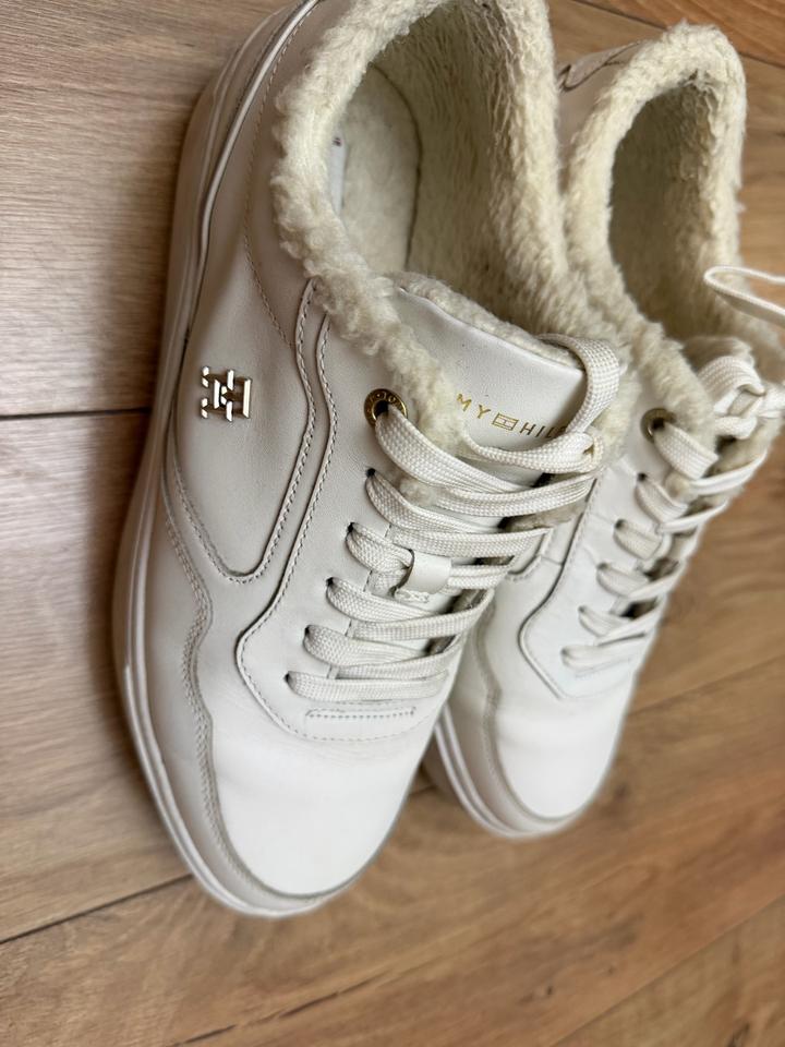 Кроссовки Tommy Hilfiger с мехом