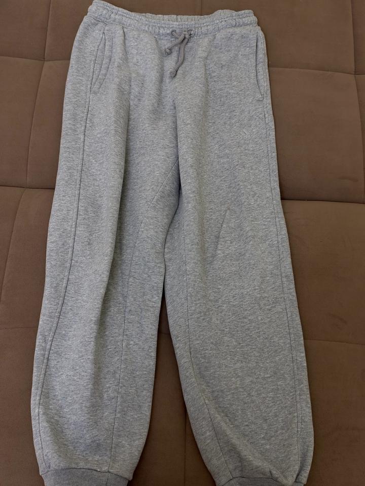 Спортивные брюки adidas