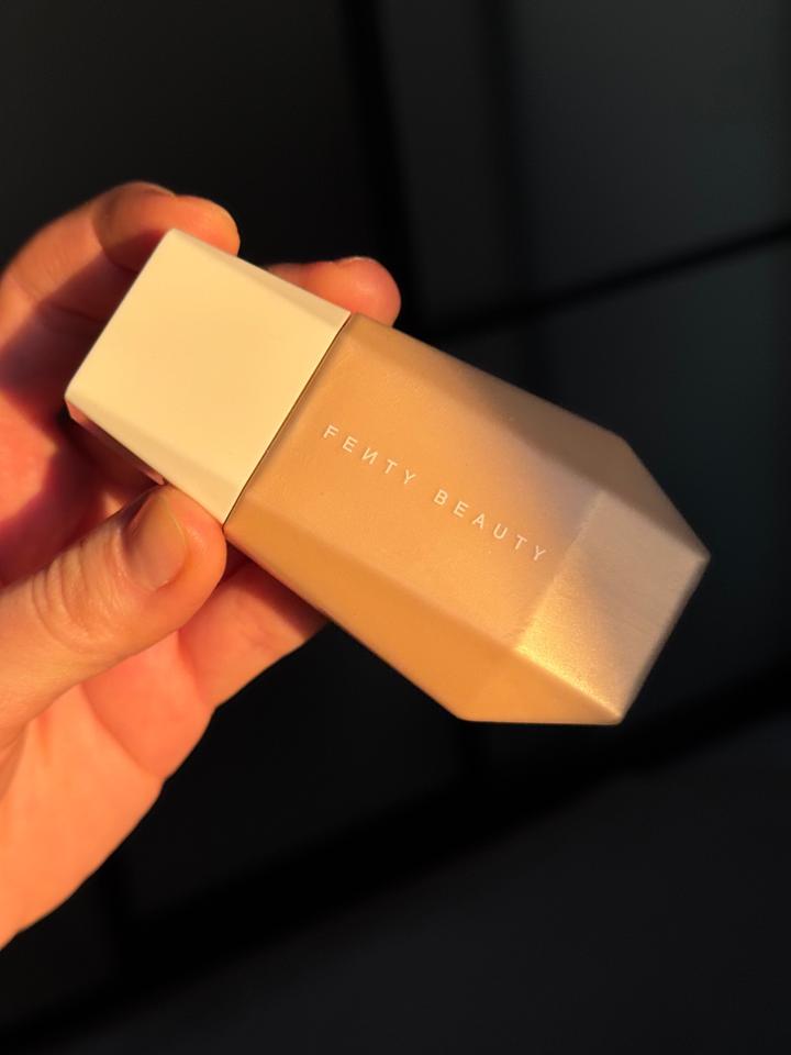 Тональный флюид тинт FENTY BEAUTY Eaze Drop ‼️оттенок 7