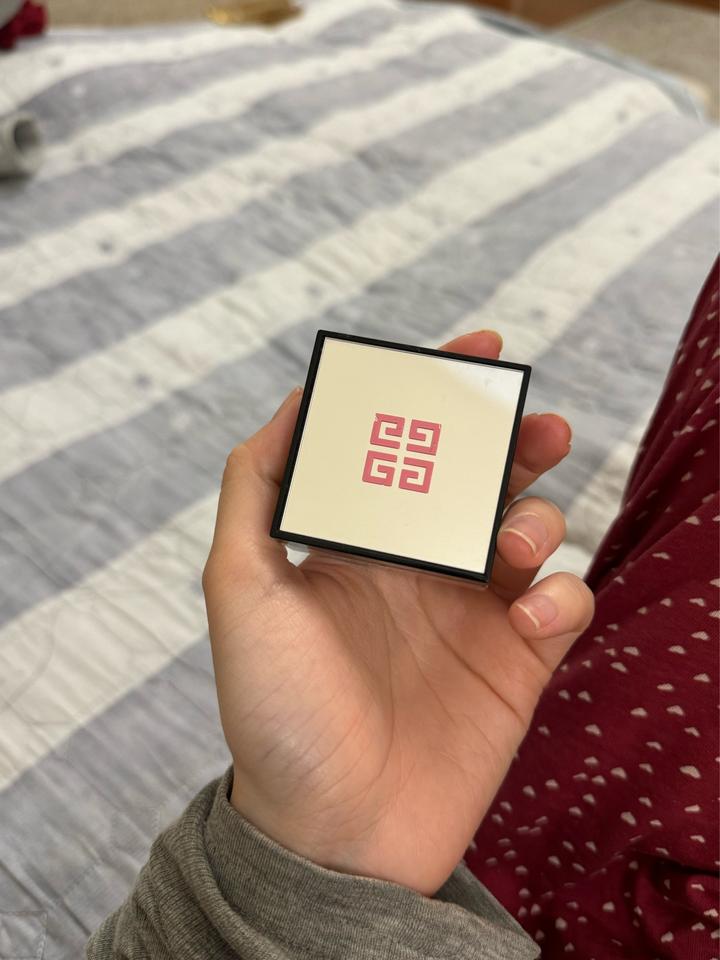 Givenchy Prisme Libre Blush румяна для лица