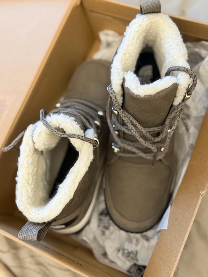 Женские ботинки The North Face