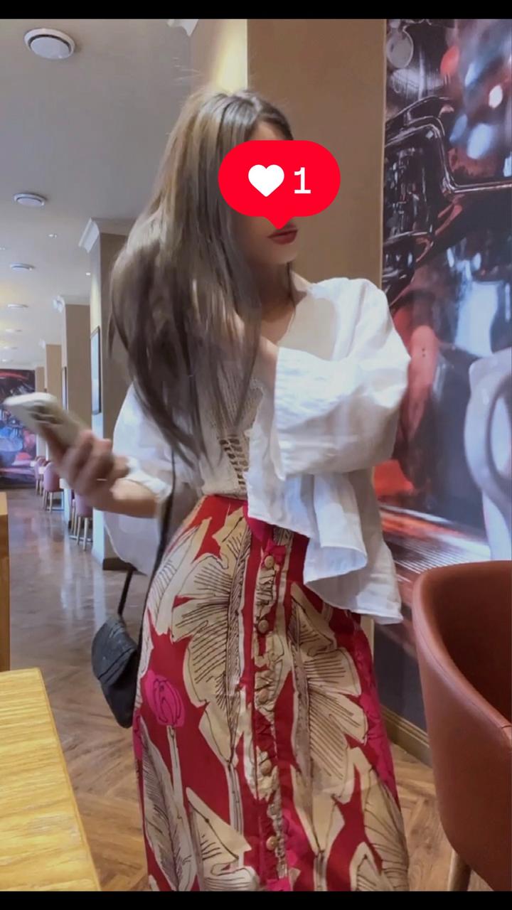 Юбка Zara с цветочным принтом на пуговицах