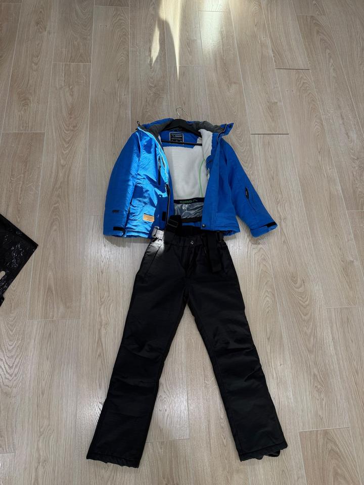 Горнолыжный костюм ROSSIGNOL