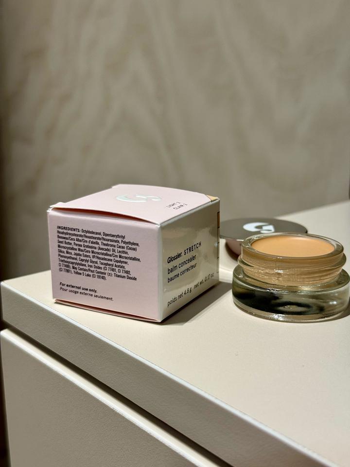 Консилер Glossier Stretch