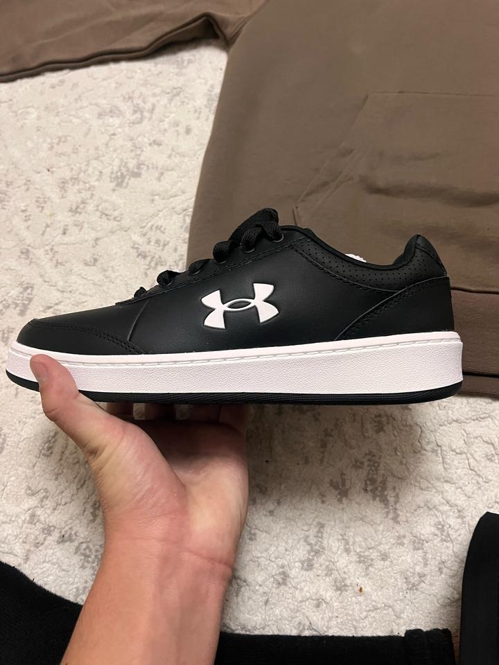 Кроссовки Under Armour
