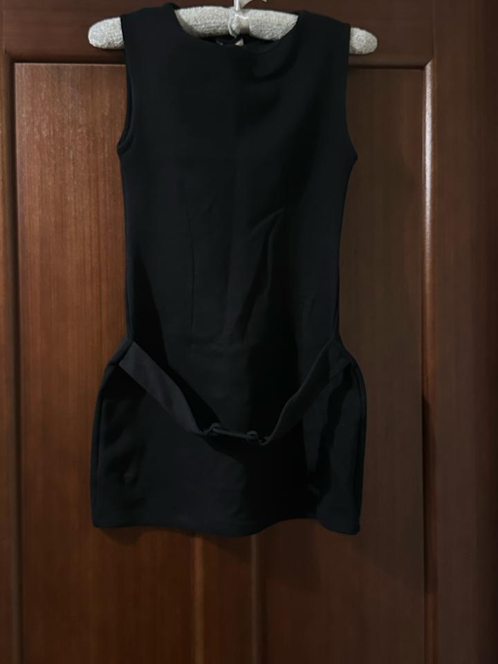 Черное платье Zara