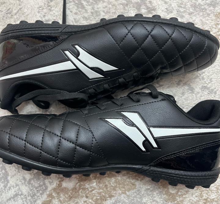 Футбольные бутсы Gola