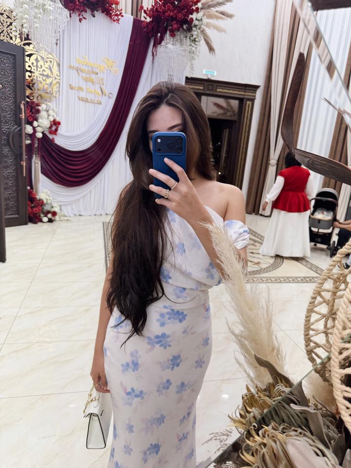 Платье миди в цветочный принт
