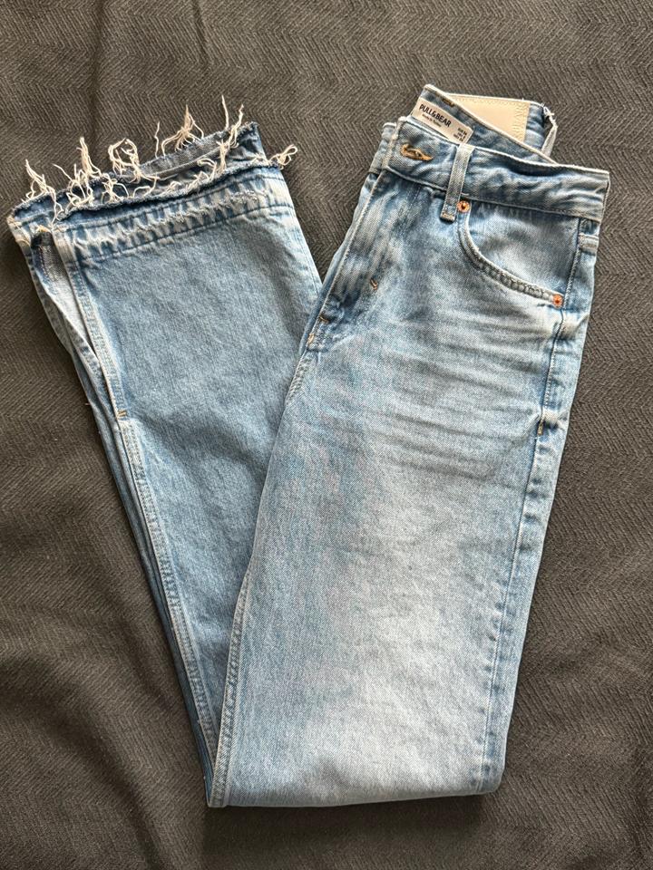 Pull & Bear Джинсы PULL&BEAR, клеш