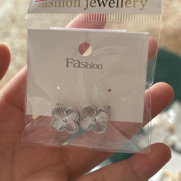 Серьги титановые