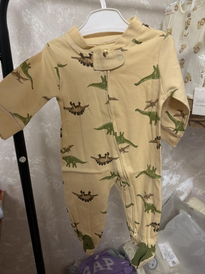 Carter's Детский слип с динозаврами carters