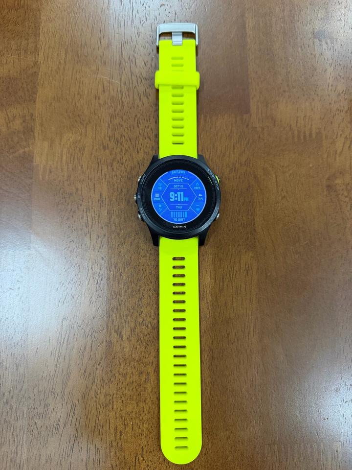 Часы Garmin Forerunner 935