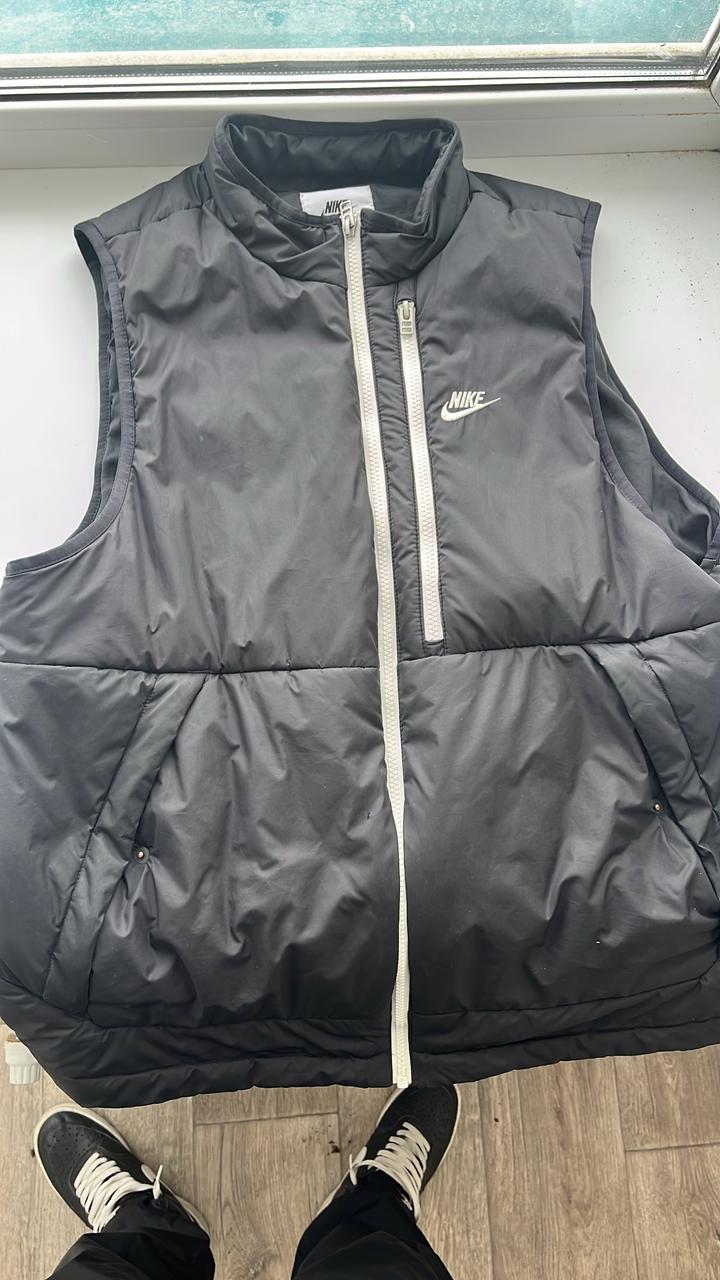 Жилетка Nike Therma-Fit