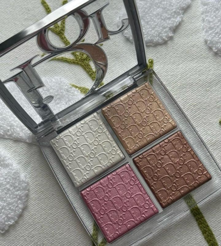 Dior Backstage Glow Maximizer Palette хайлайтер 001