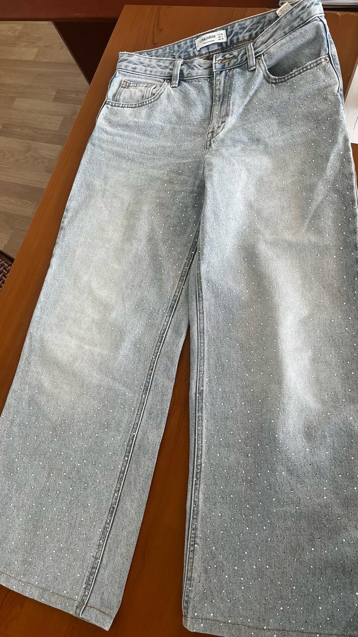 Pull & Bear Джинсы Pull&Bear со стразами