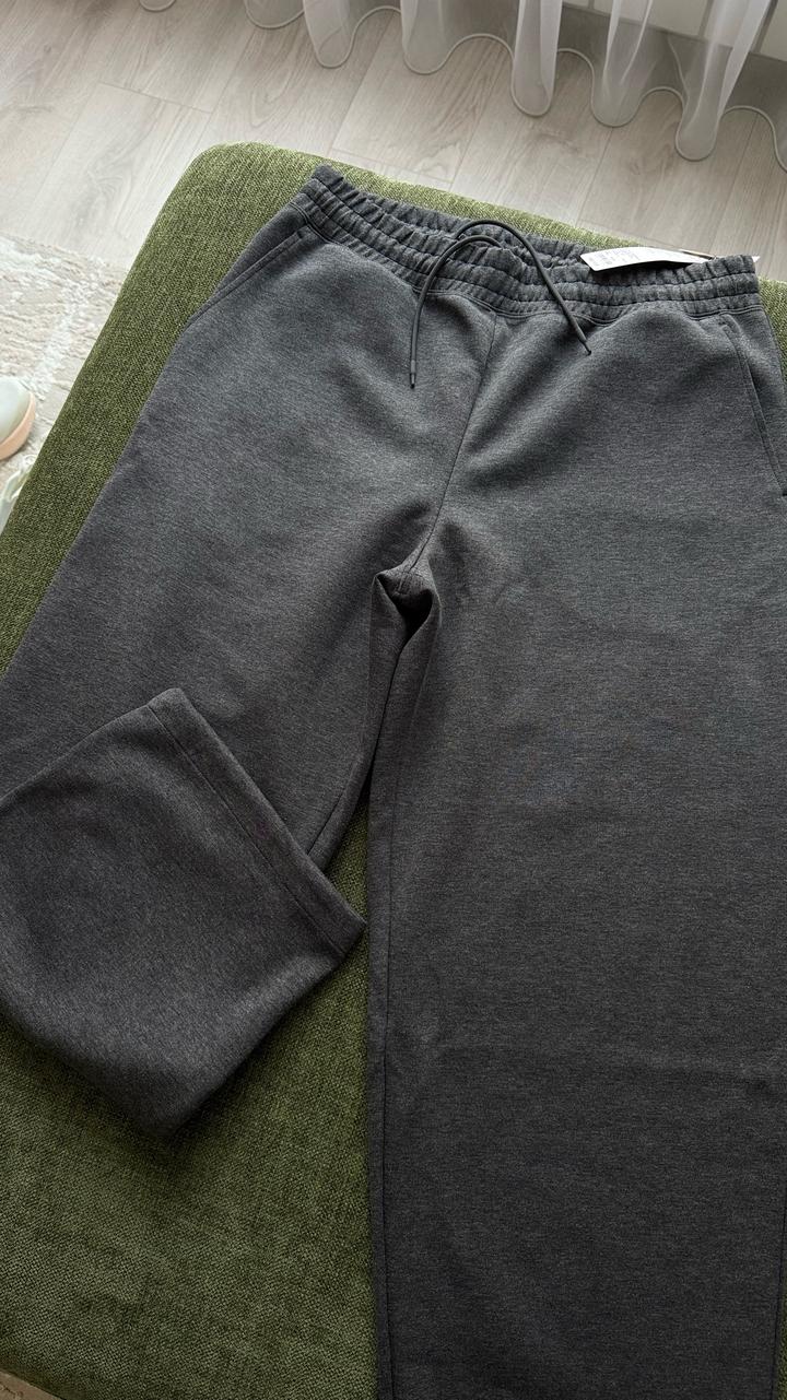 Брюки UNIQLO :C