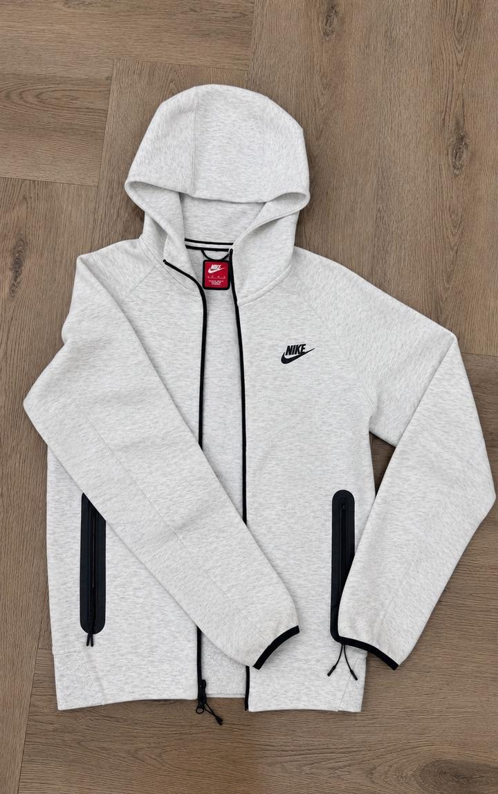 Толстовка Nike