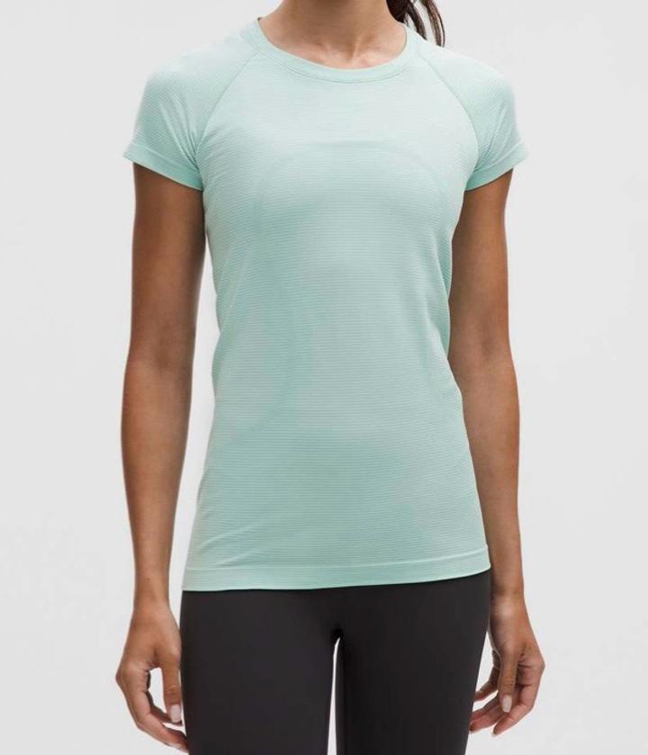 Футболка Lululemon