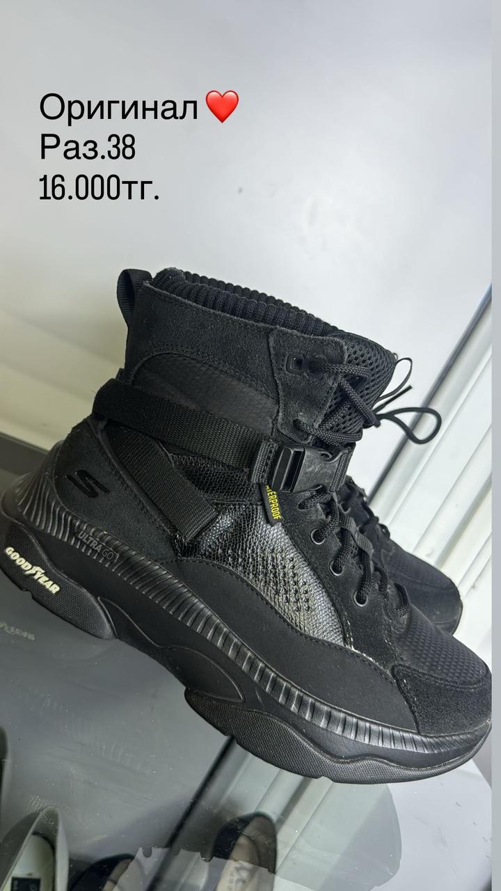 Женские ботинки Skechers