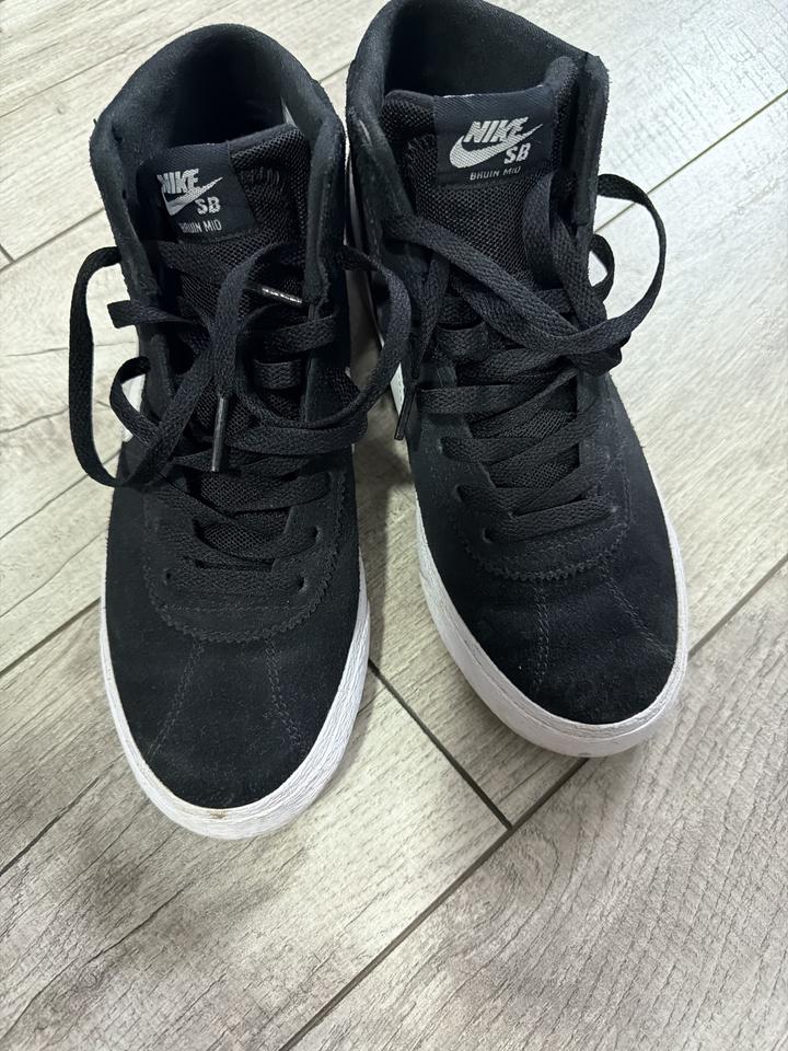 Кроссовки Nike SB Bruin Mid