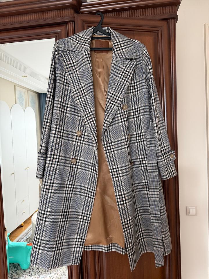 Плащь Massimo Dutti в клетку
