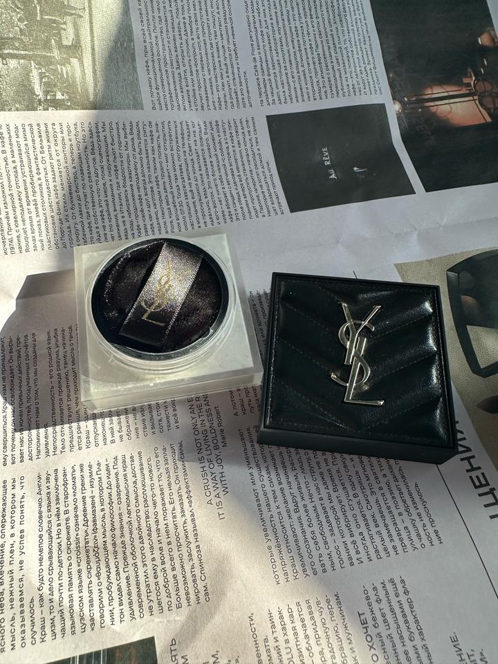 Yves Saint Laurent All Hours Hyper Blur Loose Powder