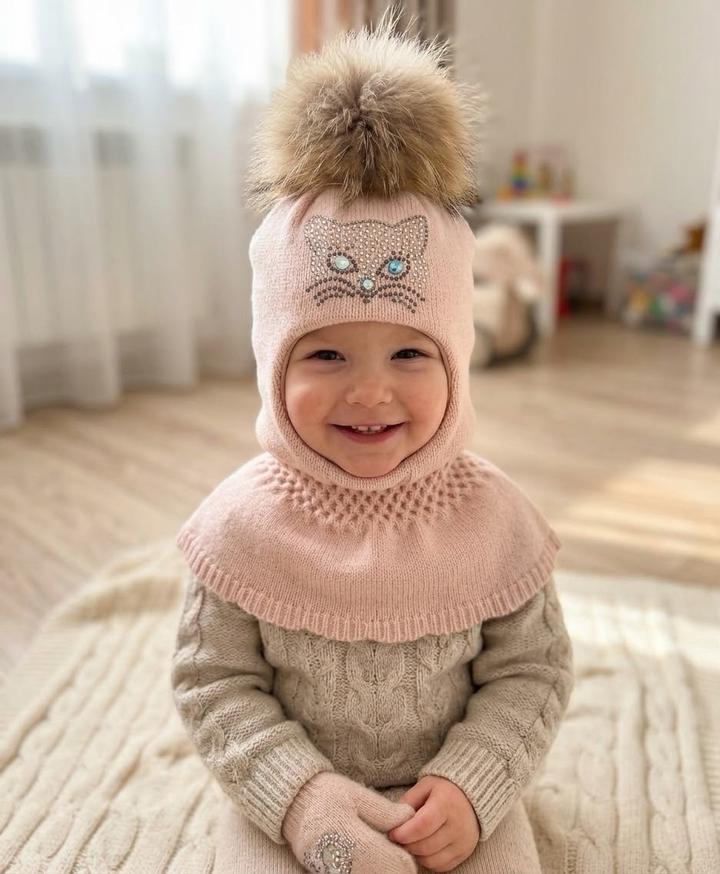 Детский зимний шлем