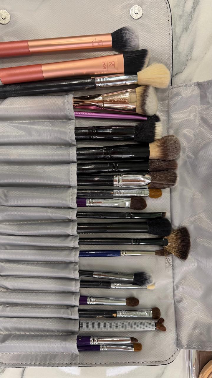 Набор кистей для макияжа