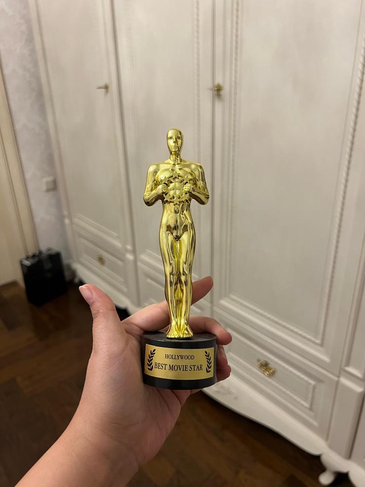 Oscar Статуэтка Оскар. Best movie star
