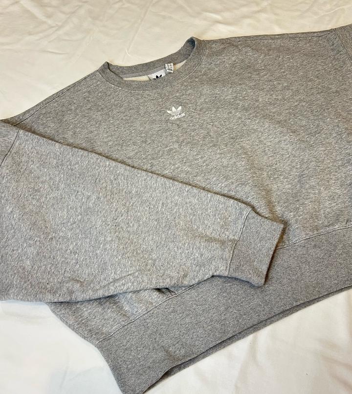 Свитшот adidas