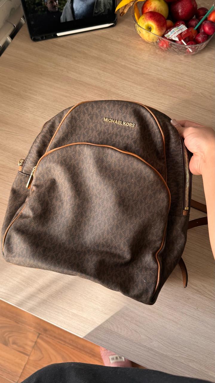 Рюкзак Michael Kors