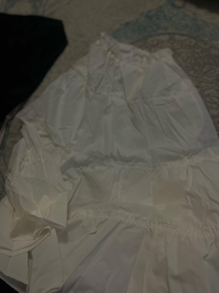 Pull & Bear Белая ярусная юбка