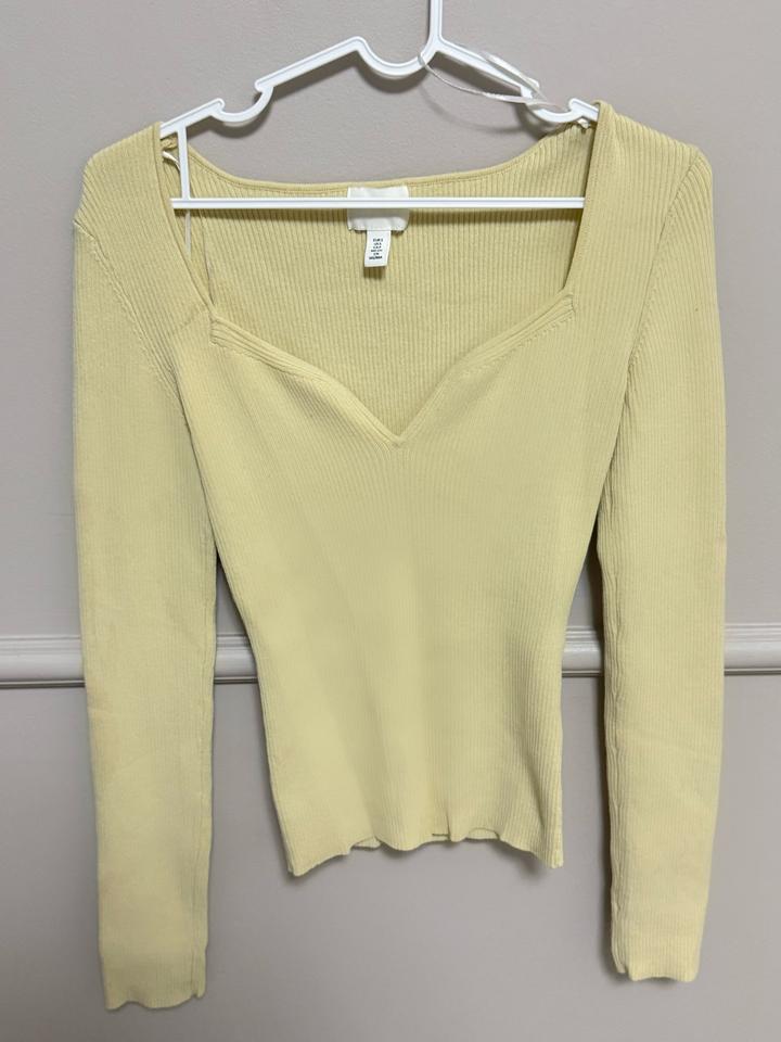 Лонгслив вырез V H&M