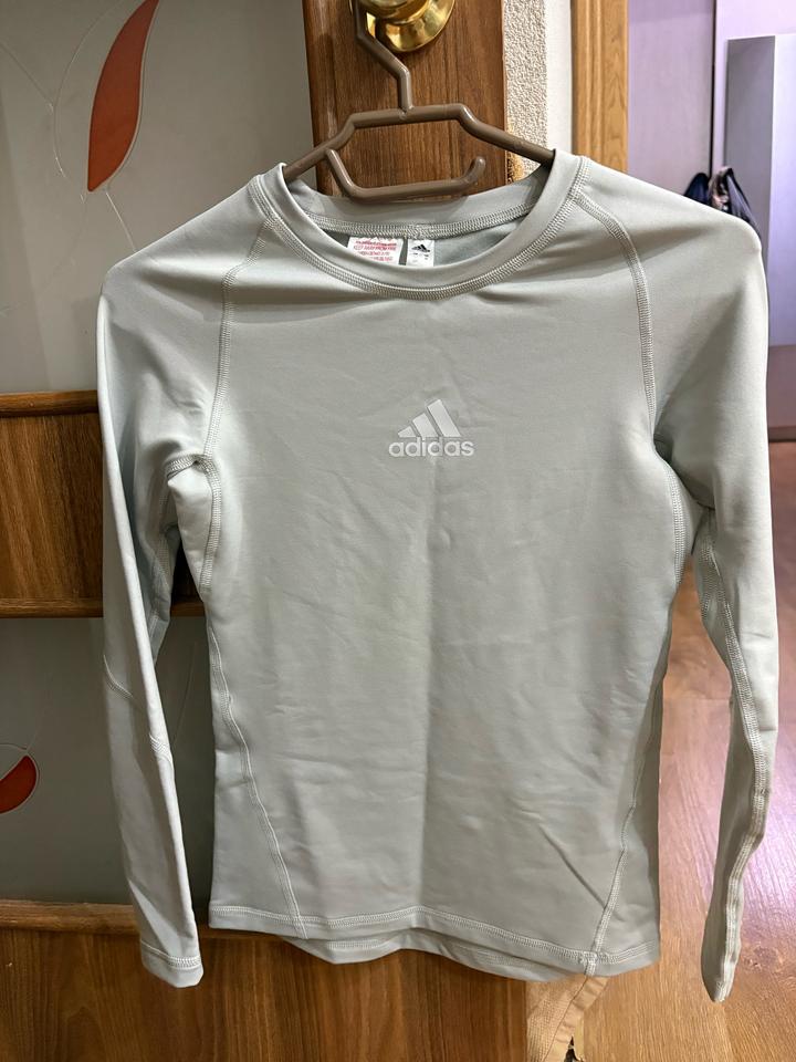 Лонгслив adidas
